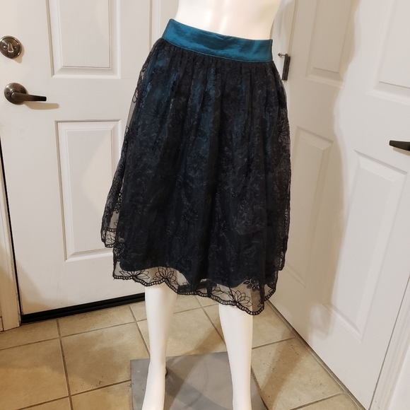 Voodoo Vixen Dresses & Skirts - Voodoo Vixen Black Lace Skirt with Teal Band